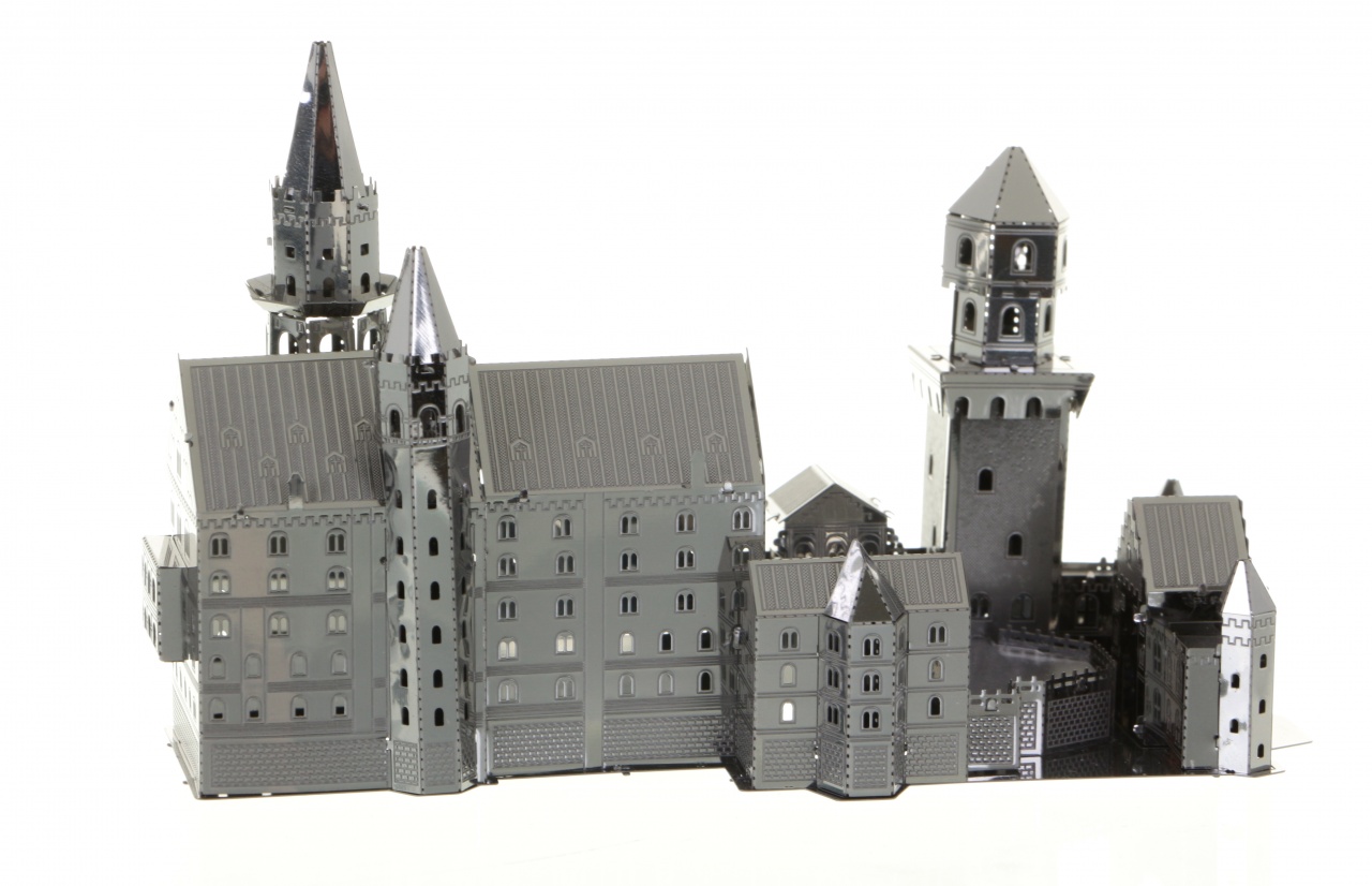 Сборная металлическая модель Замок Нойшванштайн